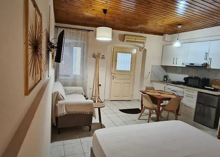 Old Town's Nest Appartement Corfu (city)