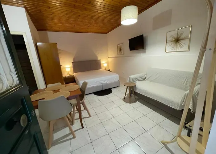 Old Town's Nest Apartment *