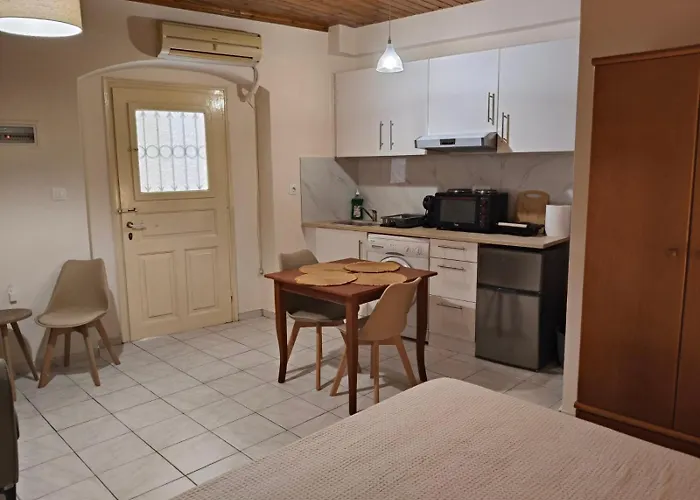 Old Town's Nest Διαμέρισμα *