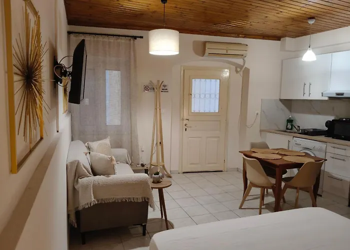 Διαμέρισμα Old Town's Nest *