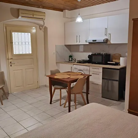 Old Town's Nest Apartment *